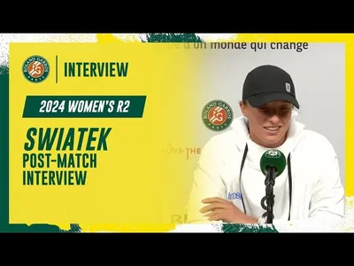Regardez la conférence de presse d'après-match de Swiatek après sa victoire au deuxième tour à Roland-Garros 2024
