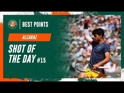 Regardez l'incroyable point d'Alcaraz contre Zverev. C'est le point de la journée du 15e jour à Roland-Garros.