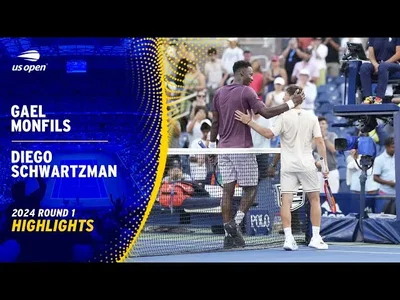 Les meilleurs moments de Monfils vs Schwartzman au 1er tour de l'US Open.