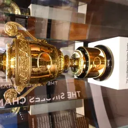 Philipp W