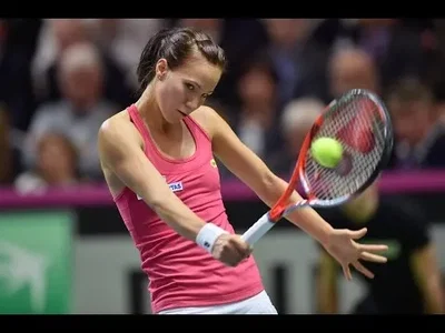 Shot of the Day for Golubic against Pliskova in Fed Cup