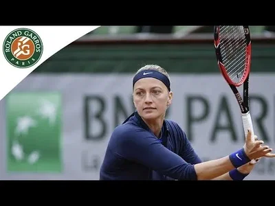 Kvitova struggles against Kovinic in French Open first round