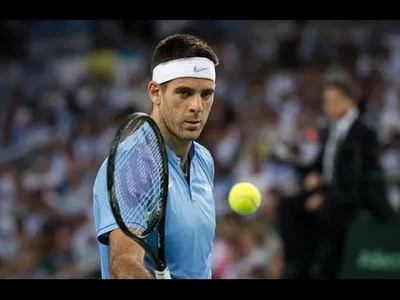 Del Potro's stunning tweener lob against Cilic in Davis Cup Final