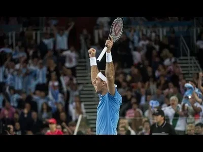 Crazy atmosphere on the match point of Del Potro against Cilic