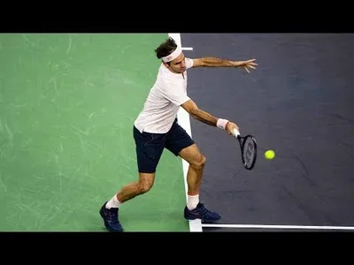 Federer hits perfect crosscourt forehand in Shanghai