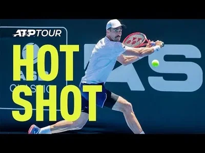 Johnson finds perfect target to pass Mayer in Auckland 