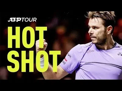 Wawrinka pulls off 'Ridiculous' Backhand Smash against Monfils in Rotterdam