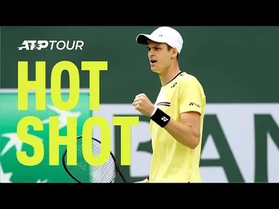 Perfect drop volley from Hurkacz against Federer at Indian Wells Do This Against Federer Indian Well