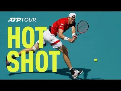 Isner's pass finds the line to earn set points in Miami
