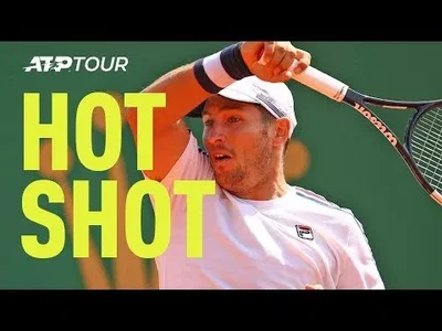 Lajovic curls ridiculous pass against Sonego at Monte-Carlo