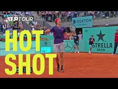 Zverev riles up crowd after a superb point against Tsitsipas in Madrid