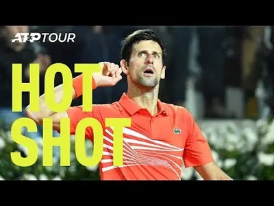 Amazing point from Djokovic against Schwartzman in Rome