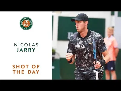 Amazing rally between Del Potro and Jarry at Roland Garros