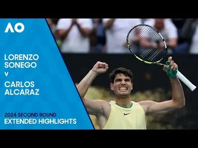 Highlights of Alcaraz's win over Sonego in Melbourne