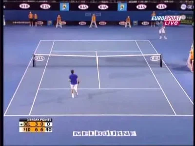 Federer scores with his head!