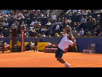 Almagro hits Hot Shot in return againts Verdasco in Barcelona on Thursday