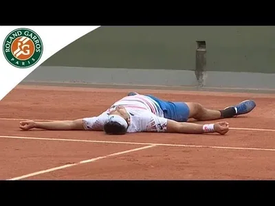 Unusual celebration by Marinko Matosevic at Roland Garros