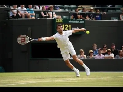 Highlights - Dimitrov downs Dolgopolov in five set at Wimbledon