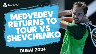 Les meilleurs moments du premier match de Medvedev depuis l'Open d'Australie ! Avec Gilles Simon comme entraîneur.