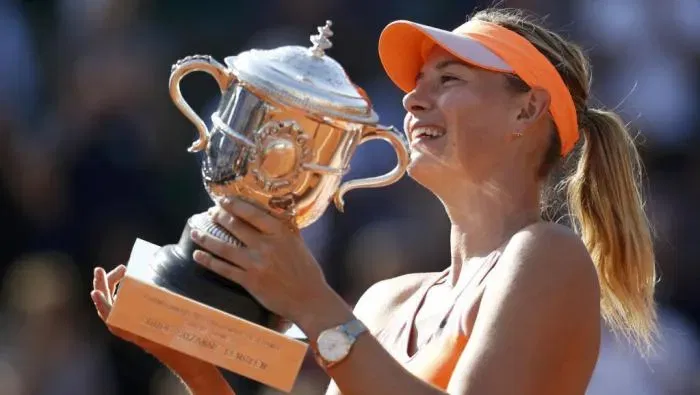 Julie Sobreira banner