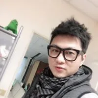 李坤龍