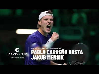 Le grand service de Mensik envoie la Tchéquie en avant en quart de finale de la Coupe Davis 2025 contre l'Espagne