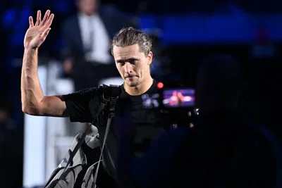 Zverev et son père dans le viseur : « Un parent peut briser une carrière »