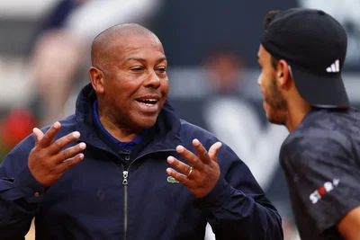 Carlos Bernardes : « Le problème du tennis, c’est le temps » — la confession d’un arbitre légendaire