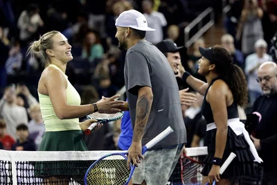 « Exhibition ou vrai combat ? » : la question qui enflamme le débat sur la Bataille des Sexes entre Sabalenka et Kyrgios