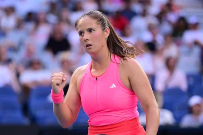 « Je me sens bien parce que j’ai retrouvé la forme », Kasatkina prête à lancer sa saison 2026