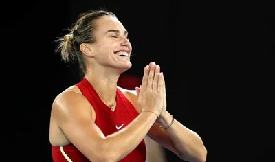 Sinner au ski, Sabalenka à Dubaï : Découvrez les photos des stars pendant les fêtes de Noël !