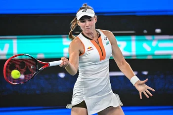 « Jeg stiller mig ikke spørgsmål » : den mystiske sætning, der siger meget om Rybakinans mentale styrke