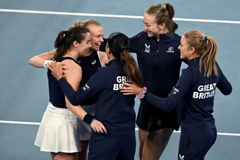 BJK Cup 2026 : la Grande-Bretagne terrasse l’Australie et rejoint le Final 8 