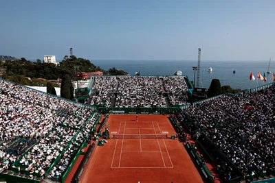 Polémique à Monte-Carlo : une illustratrice accuse le tournoi d’avoir utilisé son œuvre sans autorisation