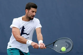 Djokovic réapparaît après un mois : un entraînement à Marbella qui intrigue 
