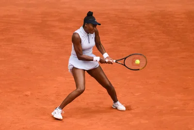 « J’aime vraiment cette surface » : Venus Williams réagit à son retour sur terre battue
