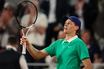 Sinner aussi favori que Nadal à Roland-Garros ? Mouratoglou explique