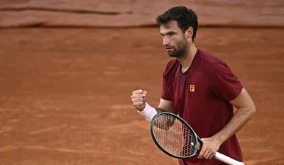 Quentin Halys qualifié en quarts à Bordeaux après l’abandon de Van de Zandschulp