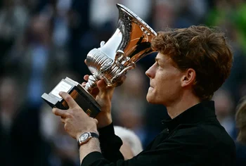 « Je pense être à Paris jeudi » : Sinner se projette déjà sur Roland-Garros