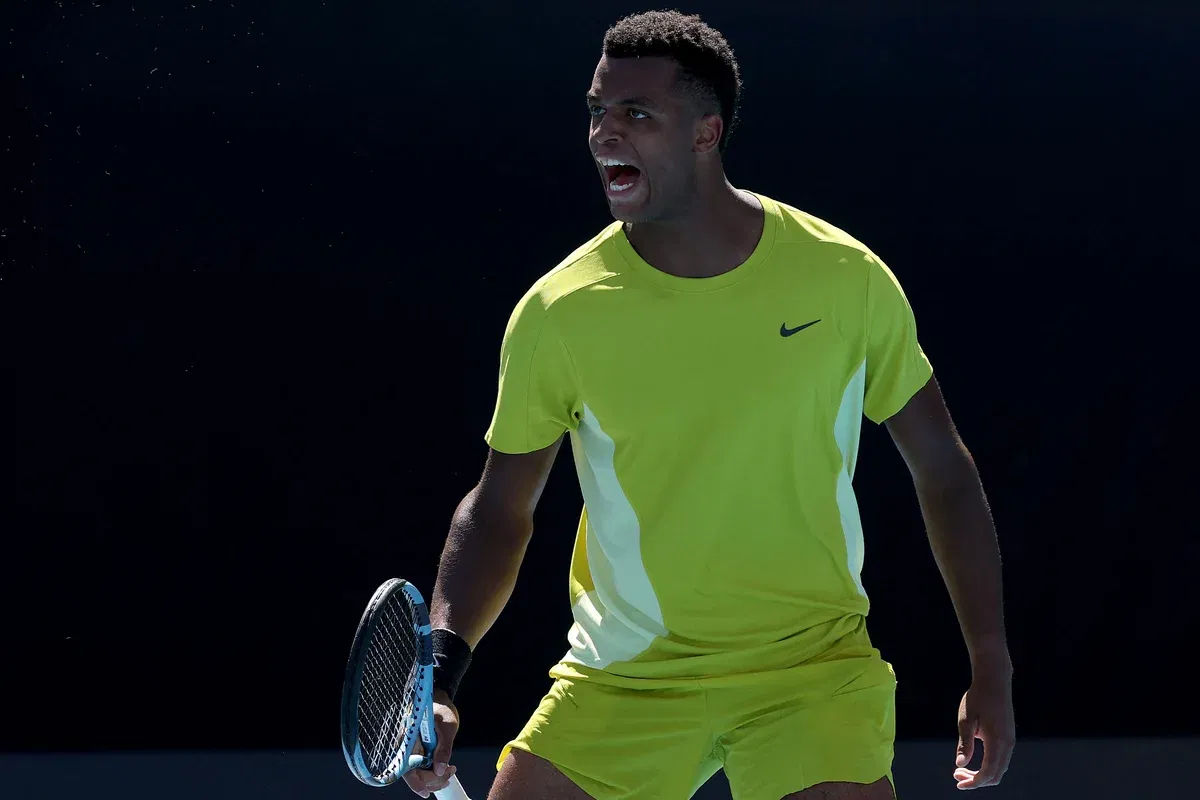 Mpetshi Perricard Saves Match Point, Upsets Norrie in Auckland Thriller