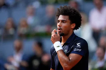 Arthur Fils cash sur Zverev et Tsitsipas : « Je ne suis pas l’enfant et eux ne sont pas les adultes »