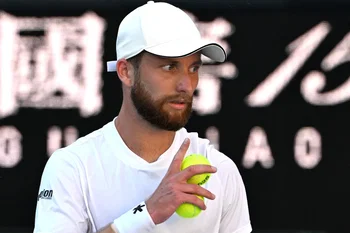Moutet se confie à l’aube de Roland-Garros : « En fin d’année dernière, j’ai poussé mon corps au-delà de ses limites »