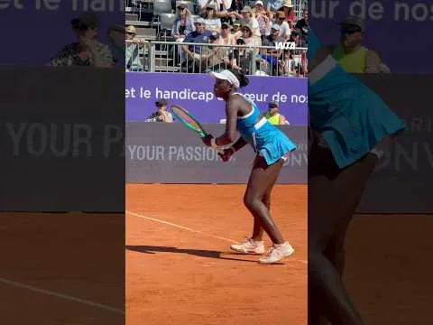 Emma Navarro bat Victoria Mboko à Strasbourg 2026 – Finale