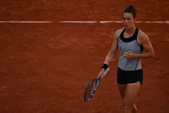 Boisson dépassée à Roland-Garros : la Française chute lourdement contre Kalinskaya et va sortir du top 140