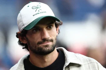 Touché au pied, Vacherot déclare forfait avant son deuxième tour à Roland-Garros