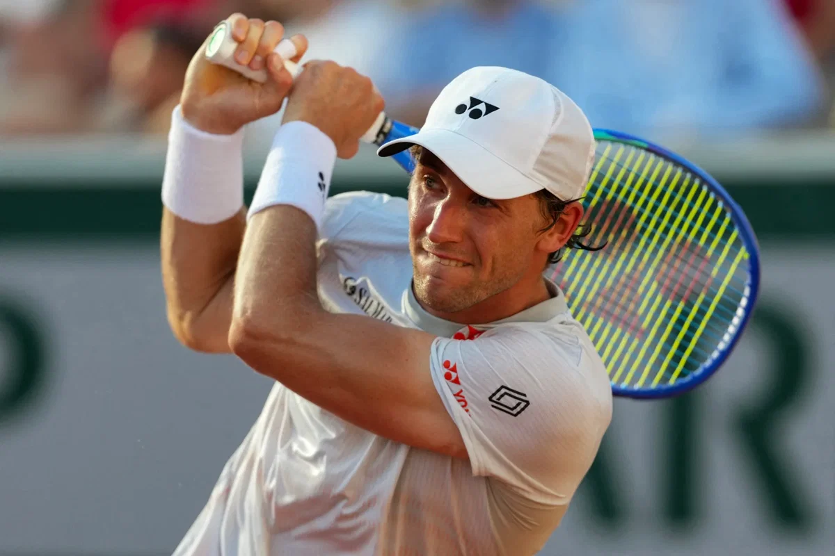 Roland-Garros : héroïque, Ruud sauve deux balles de match et renverse Paul après 4h44 de combat