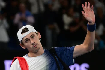 De Minaur dépité après son élimination à Roland-Garros : « J’ai l’impression d’avoir gâché une occasion »