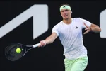 Australiska öppna: Zverev släpper ett set mot Diallo, Cobolli krossad av kvalificerad spelare
