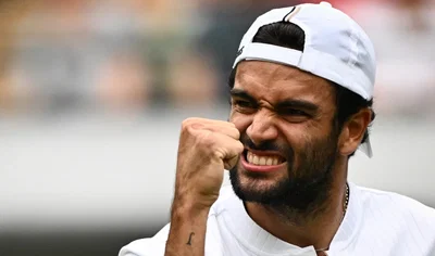« Dhèwèk iku legenda ing olahraga kita »: Berrettini ngormati Wawrinka sawise duel ing Wimbledon