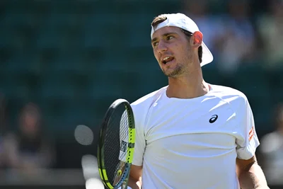 «İlk setin ən maraqlı anı kortdakı quş idi»: Valentin Royer Wimbledon performansını özü tənqid edir